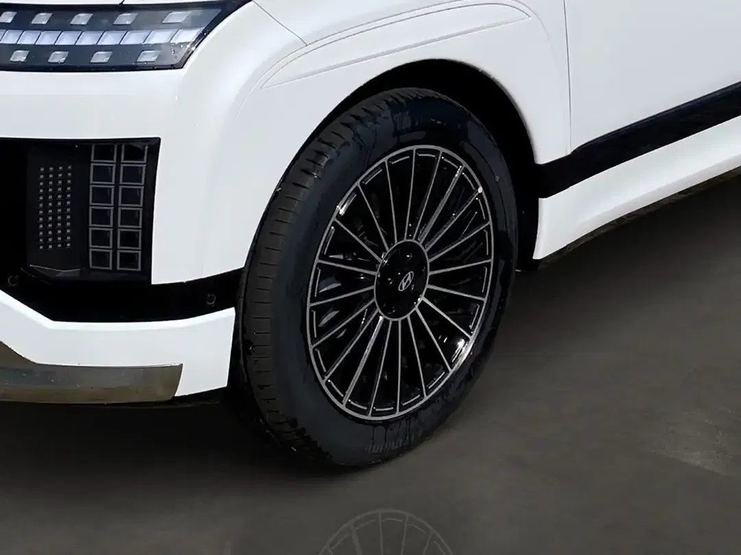 Hyundai IONIQ 9 4WD UNIQ - Thumbnail 6