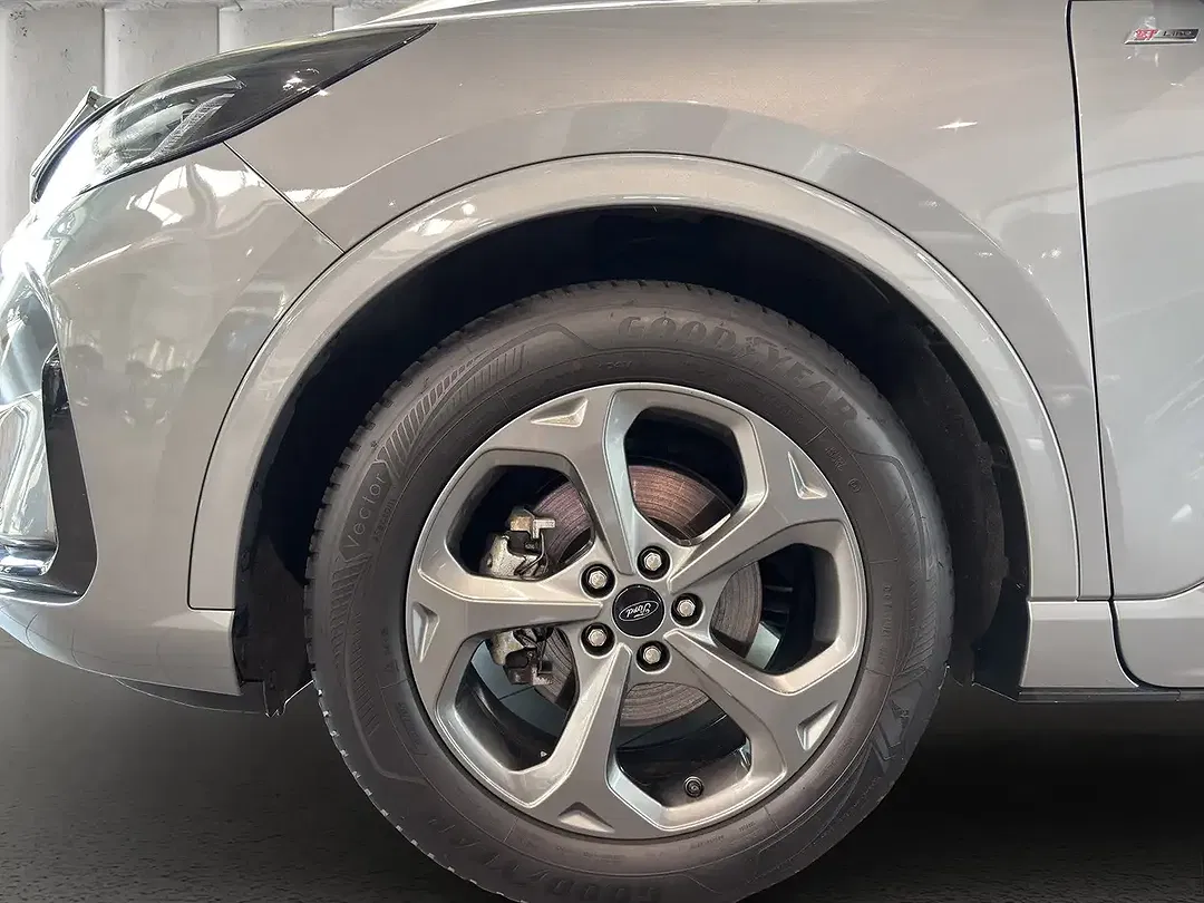 Ford Kuga AUT ST-Line - Thumbnail 9