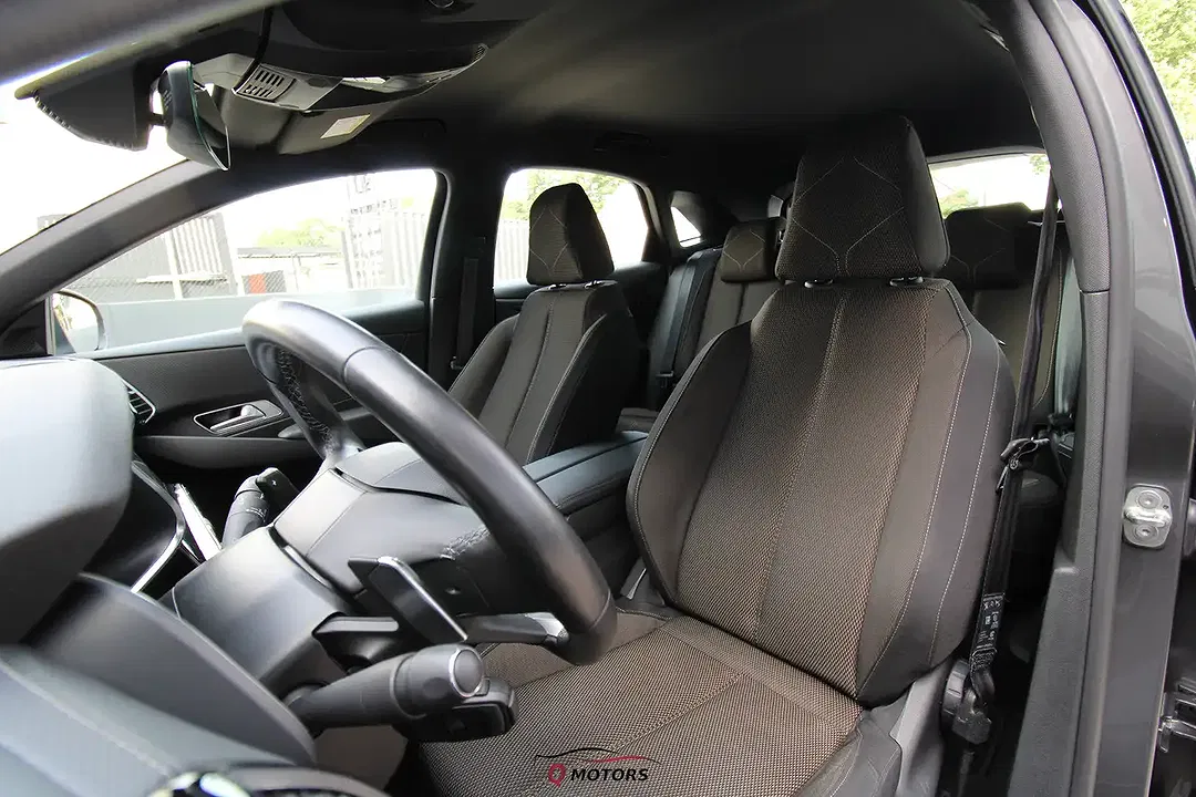 DS Automobiles DS 7 - Thumbnail 12