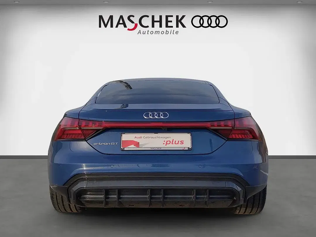 Audi e-tron GT quattro - Thumbnail 6