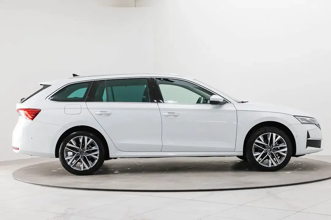 Skoda Octavia 1.5 TSI MHEV Combi - Thumbnail 6