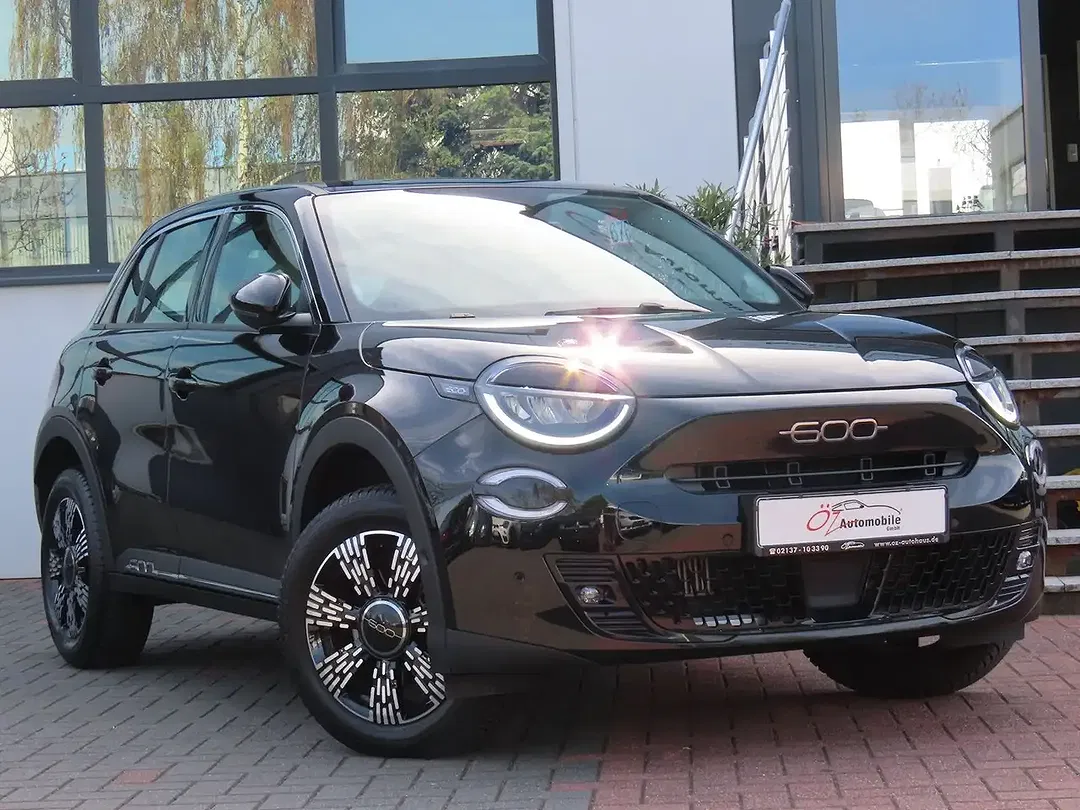 Fiat 600 1.2 Hybrid - foto 1