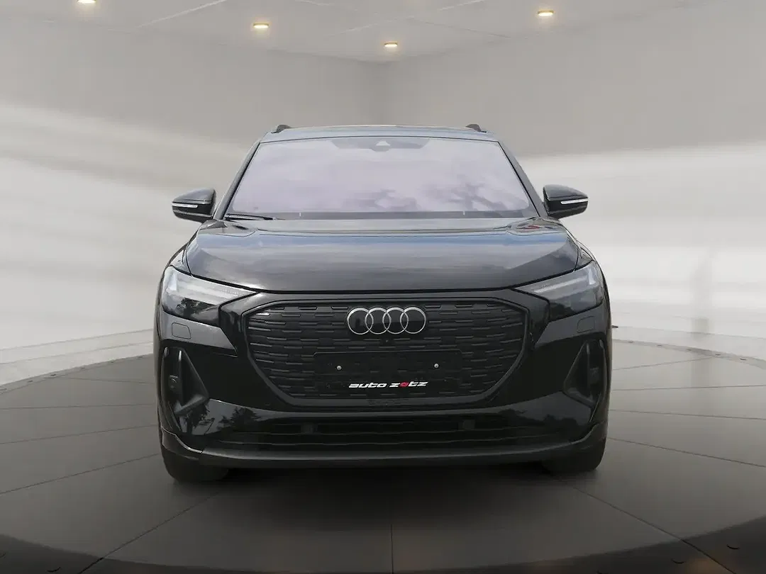 Audi Q4 e-tron 55 quattro S line - Thumbnail 5