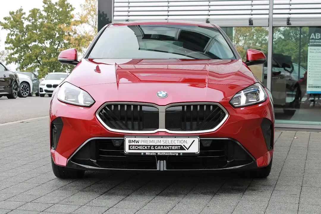 BMW 120 M Sport - Thumbnail 1