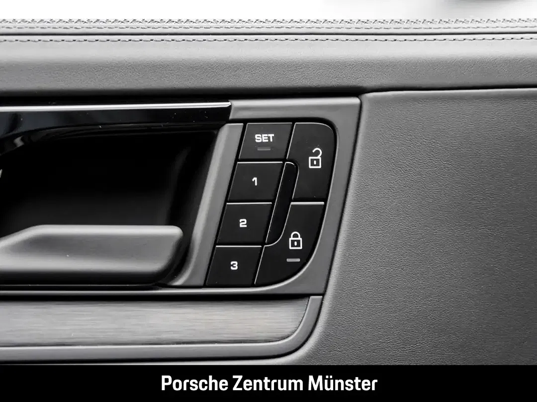 Porsche Cayenne E-Hybrid S Coupe Edition - Thumbnail 13