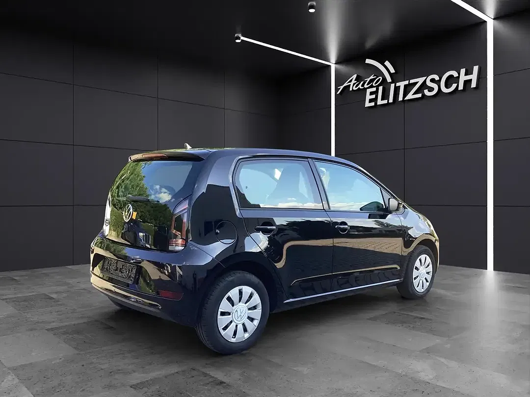 Volkswagen up! - Thumbnail 3