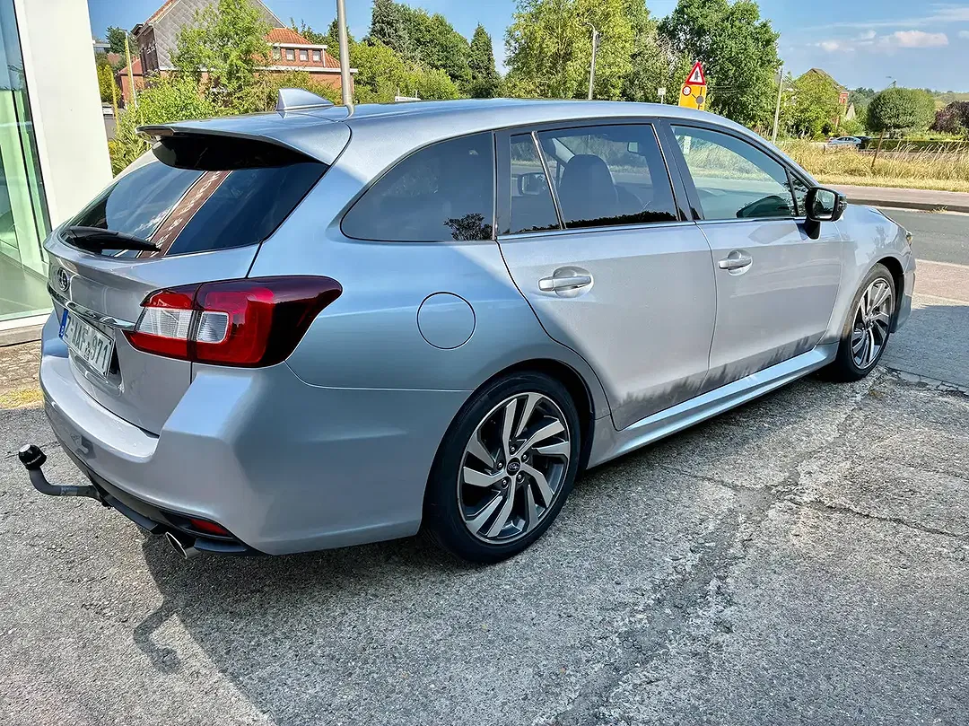 Subaru Levorg 2.0 Turbo Lineartronic Luxury - Thumbnail 4