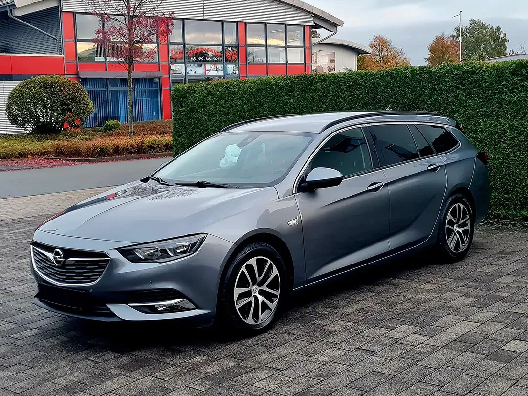 Opel Insignia Edition - Thumbnail 3