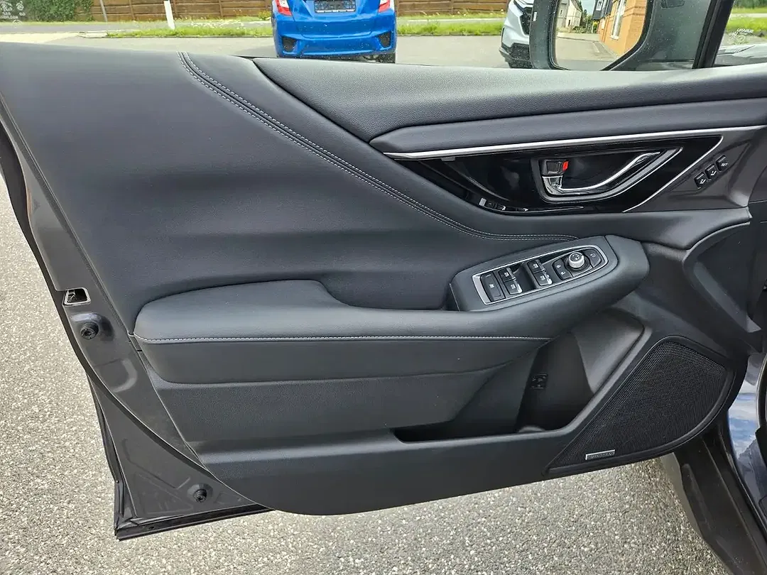 Subaru OUTBACK 2.5 Platinum - Thumbnail 11