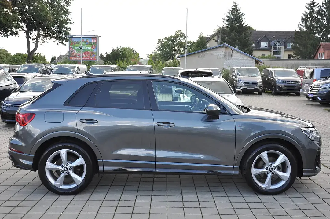 Audi Q3 35 TFSI AUT S line plus - Thumbnail 8