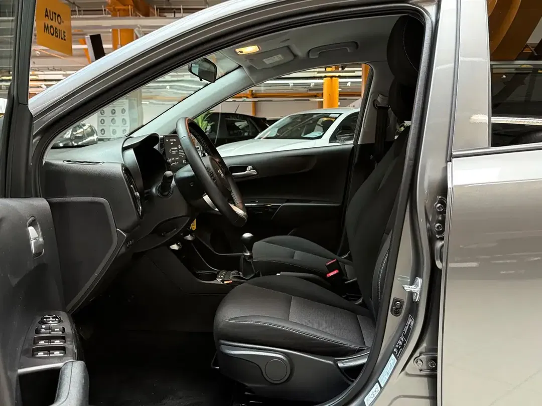 Kia Picanto - Thumbnail 10