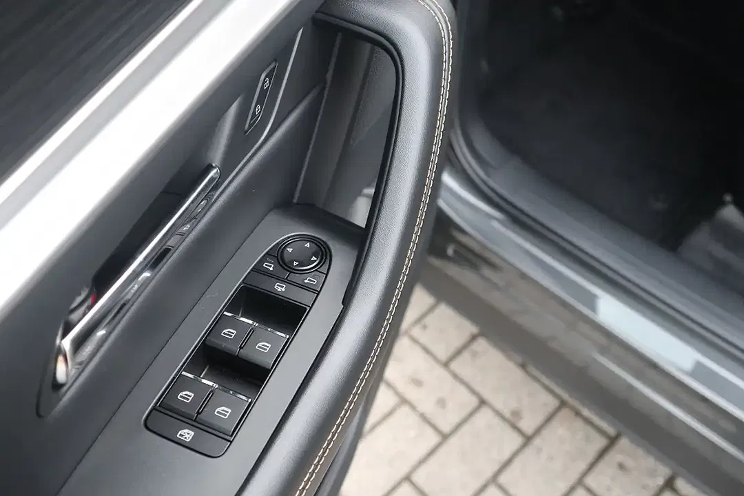Mazda CX-80 AWD Homura Plus - Thumbnail 11