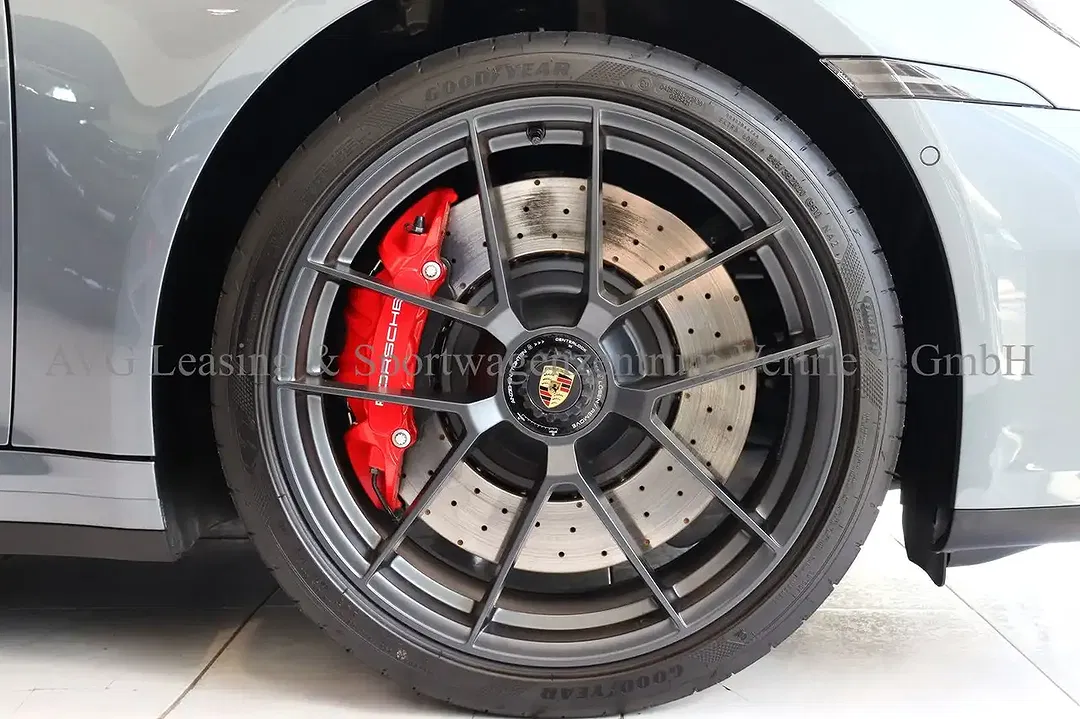 Porsche 992 Carrera GTS Cabriolet - Thumbnail 10