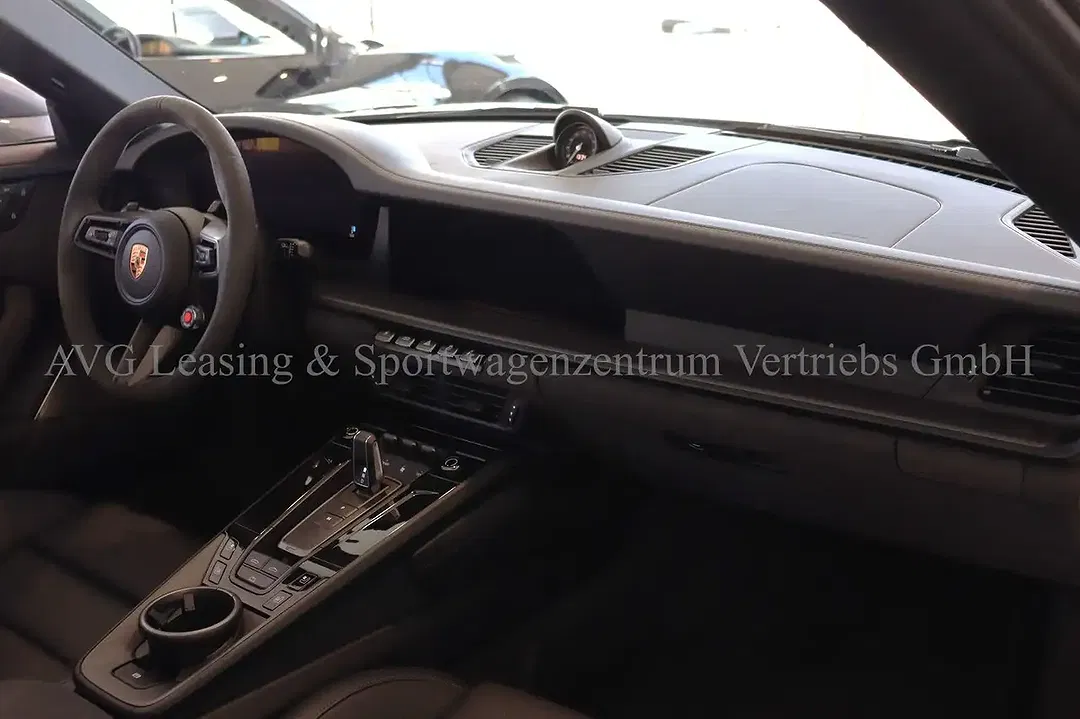 Porsche 992 Carrera GTS Cabriolet - Thumbnail 14