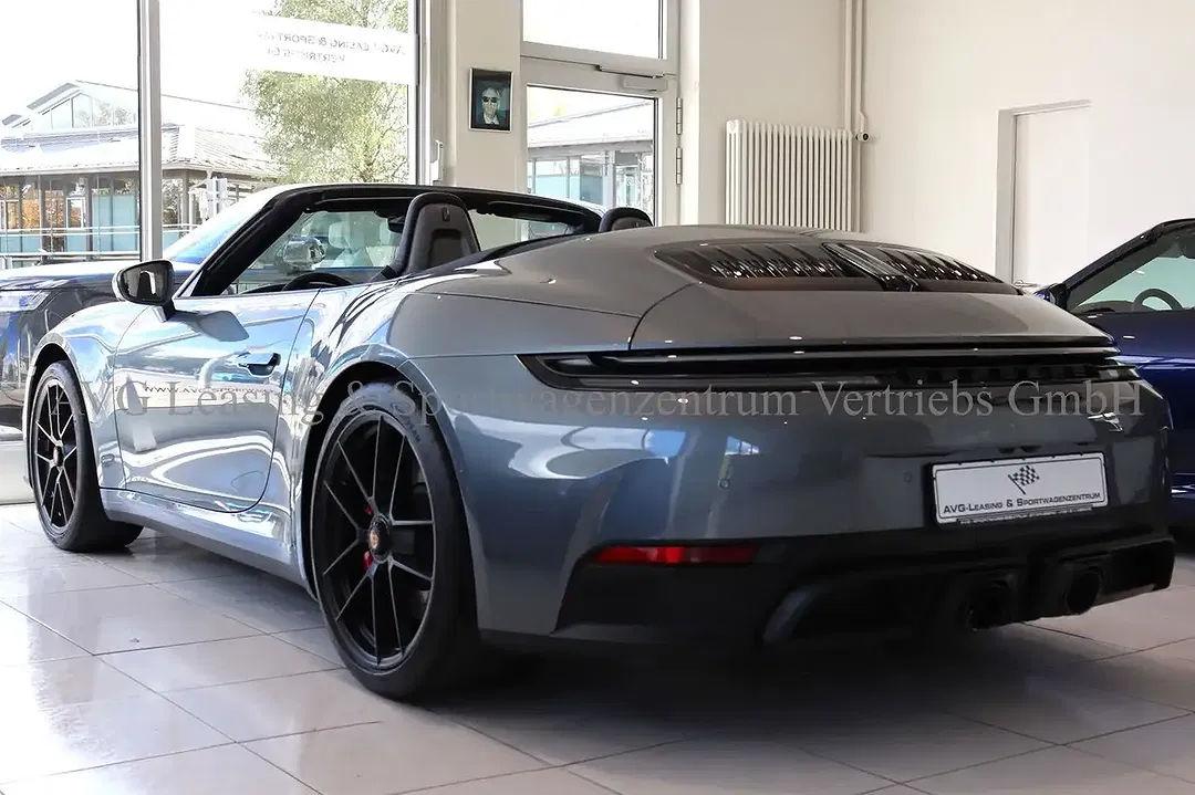 Porsche 992 Carrera GTS Cabriolet - Thumbnail 7