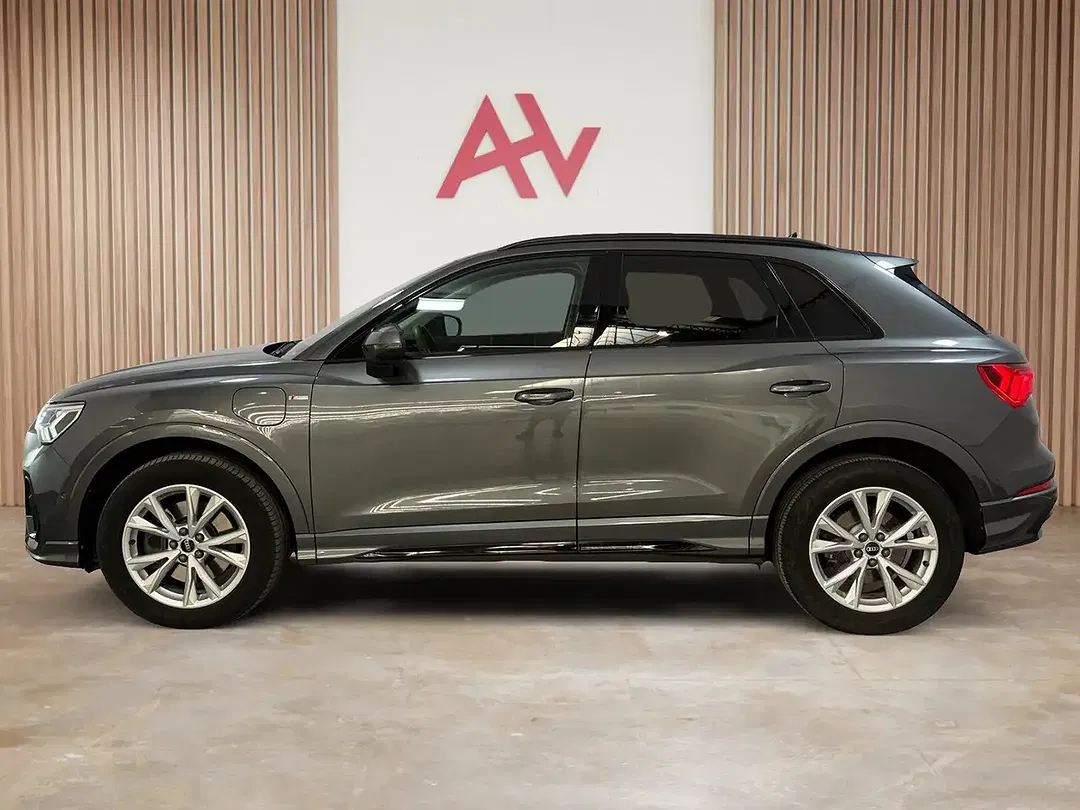 Audi Q3 45 TFSI e S tronic S line - Thumbnail 11