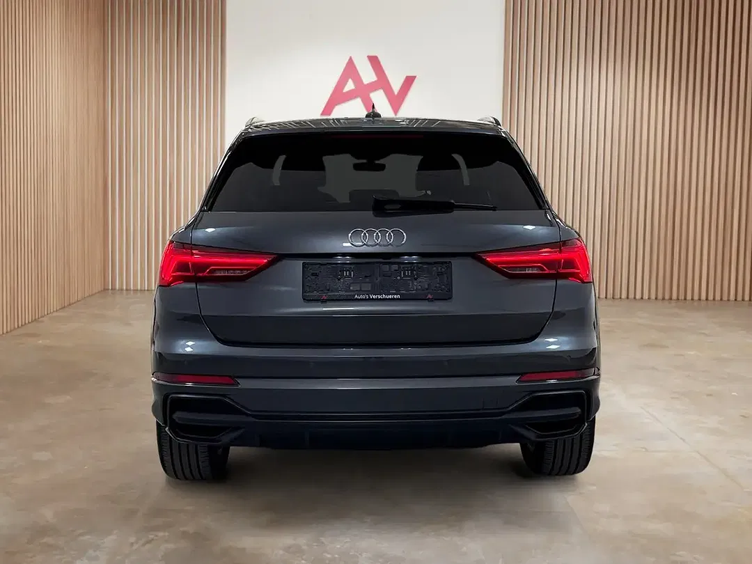Audi Q3 45 TFSI e S tronic S line - Thumbnail 8