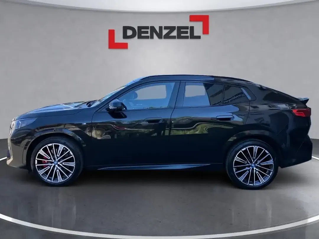 BMW iX2 eDrive - Thumbnail 2