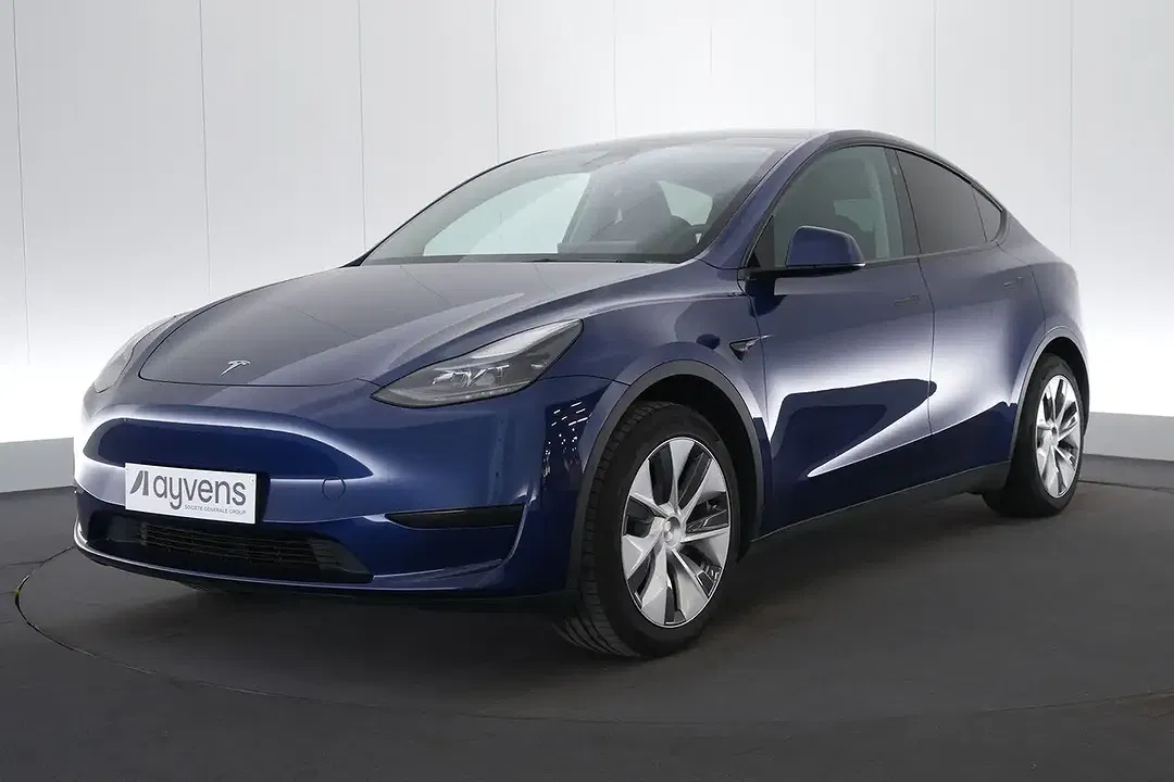 Tesla Model Y RWD - foto 1