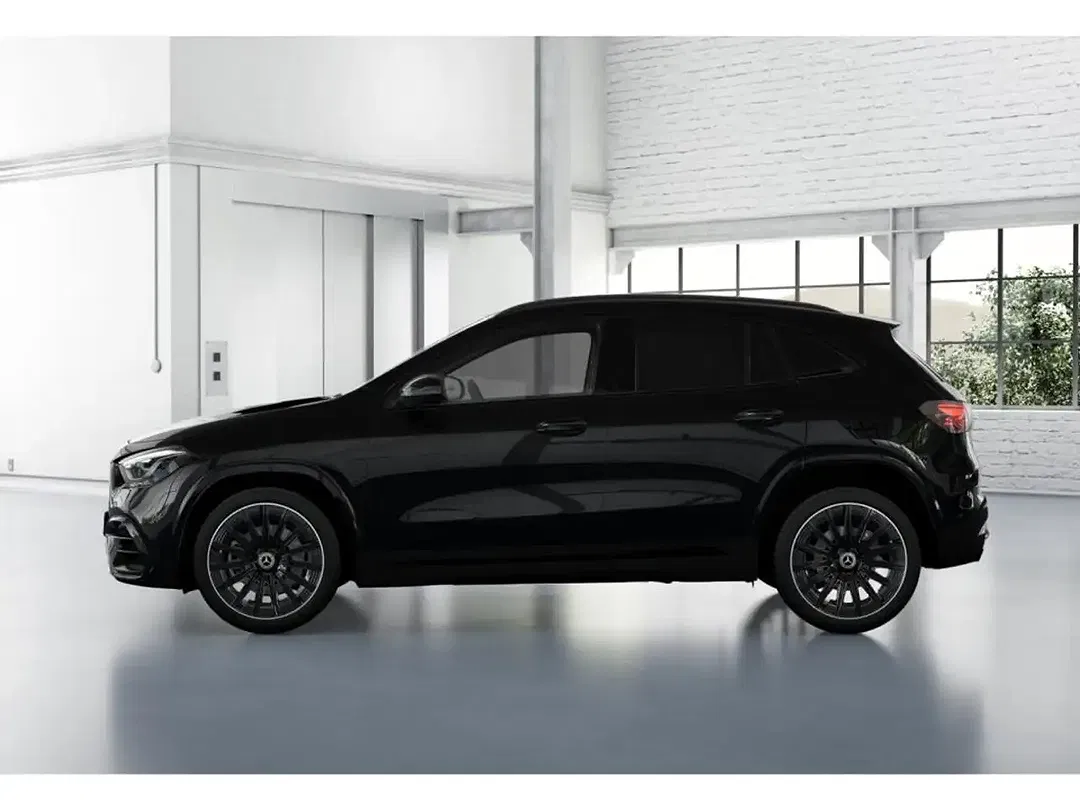 Mercedes-Benz GLA 200 4MATIC AMG - Thumbnail 2