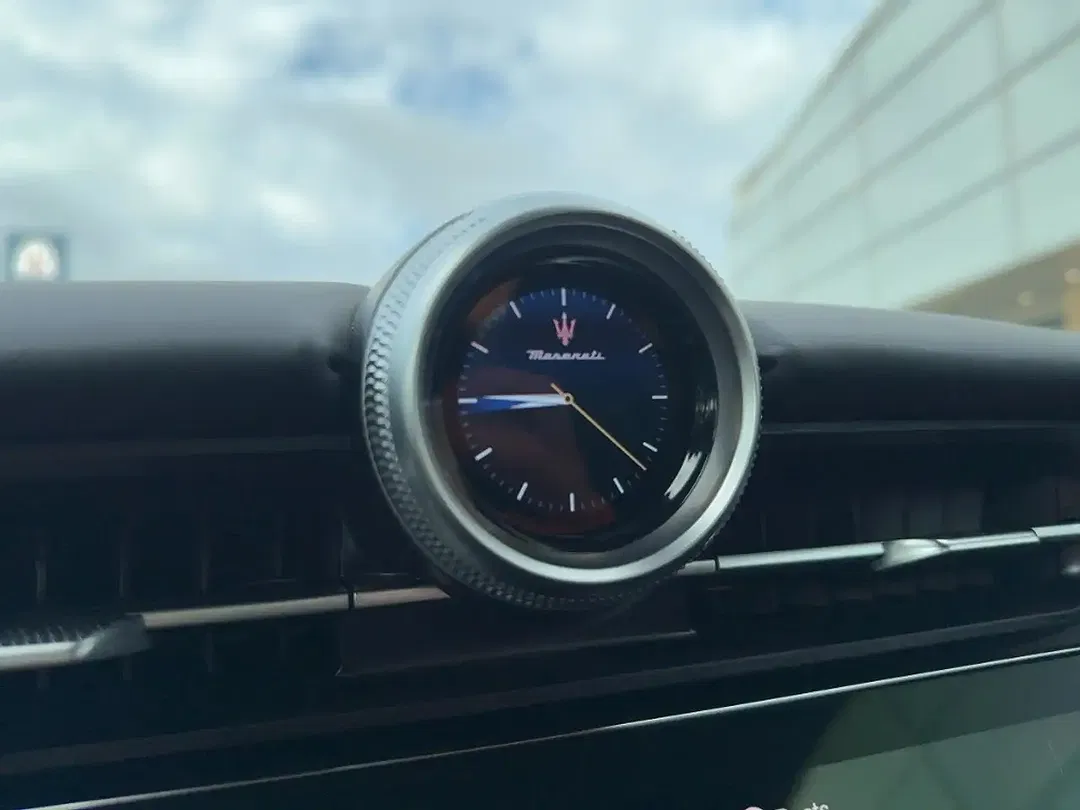 Maserati GranTurismo Folgore Comfort - Thumbnail 13