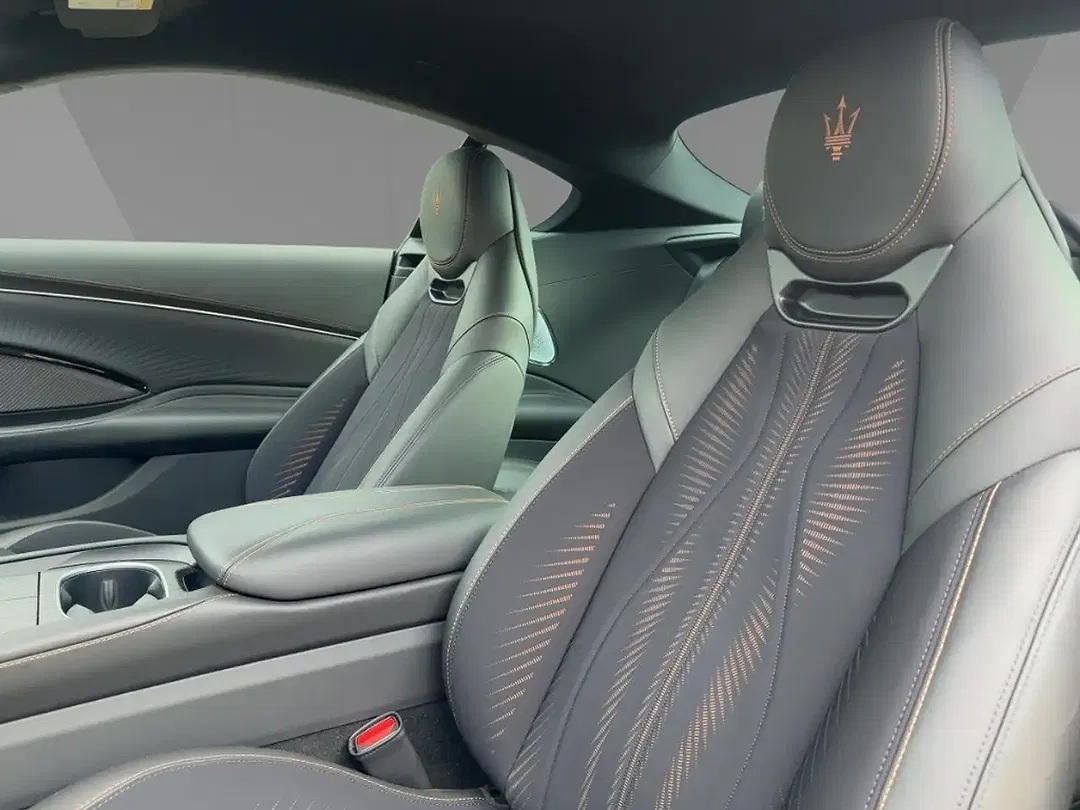 Maserati GranTurismo Folgore Comfort - Thumbnail 16