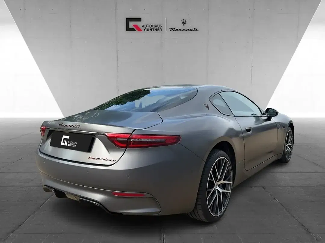 Maserati GranTurismo Folgore Comfort - Thumbnail 3
