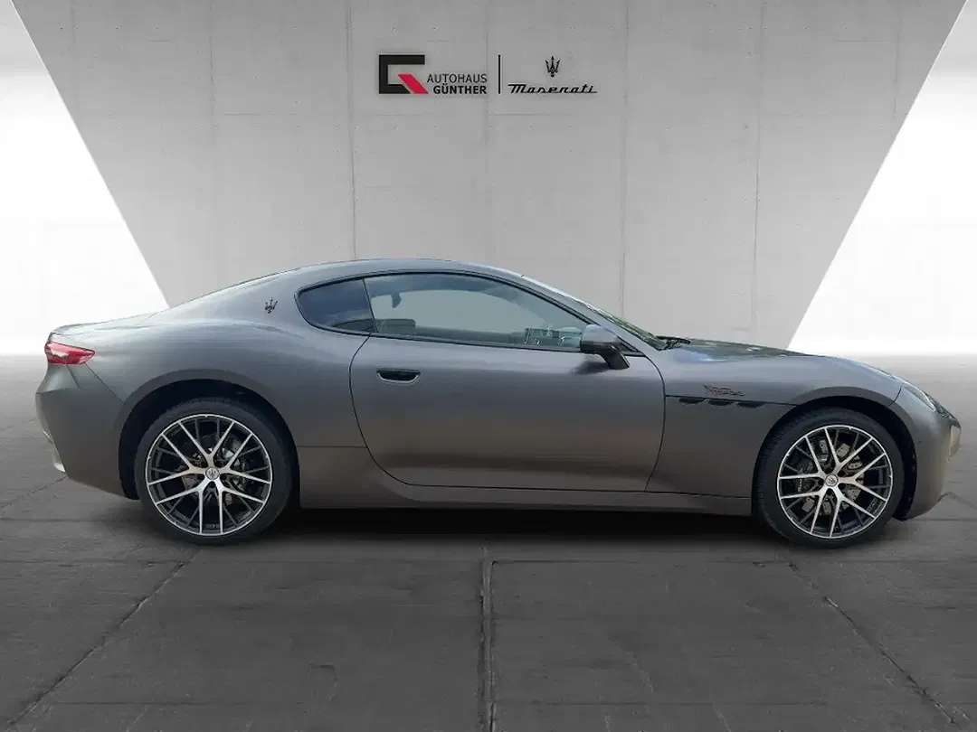 Maserati GranTurismo Folgore Comfort - Thumbnail 4