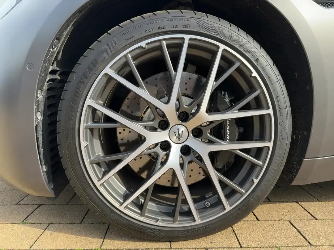 Maserati GranTurismo Folgore Comfort - Thumbnail 6