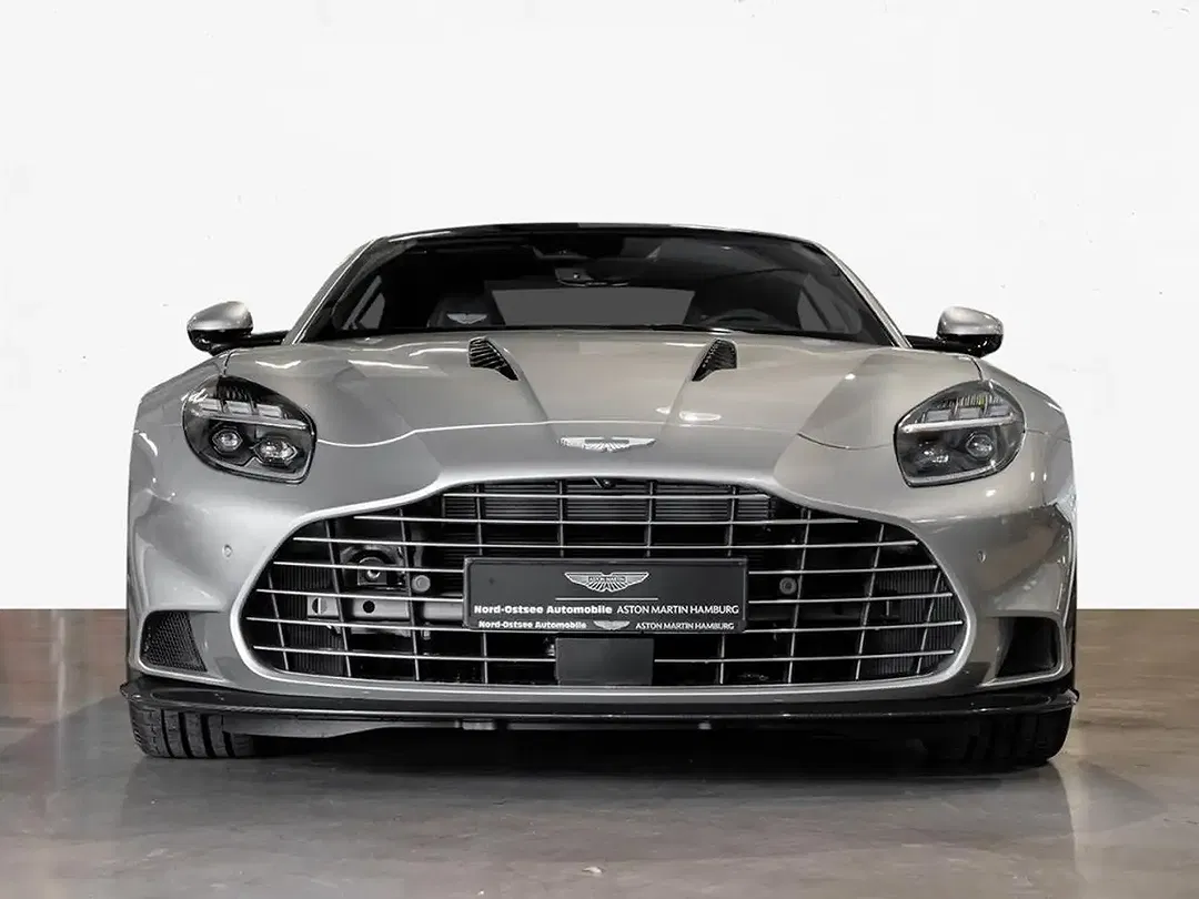 Aston Martin Vanquish Coupe - Thumbnail 7