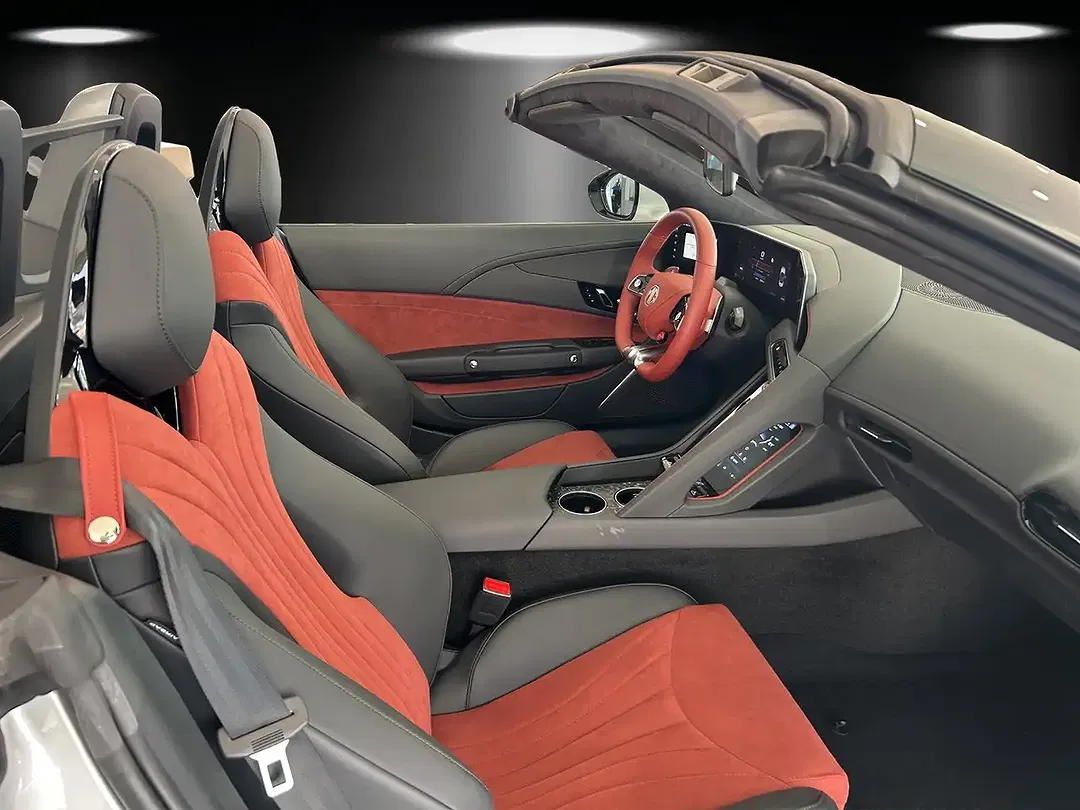 MG Cyberster - Thumbnail 11