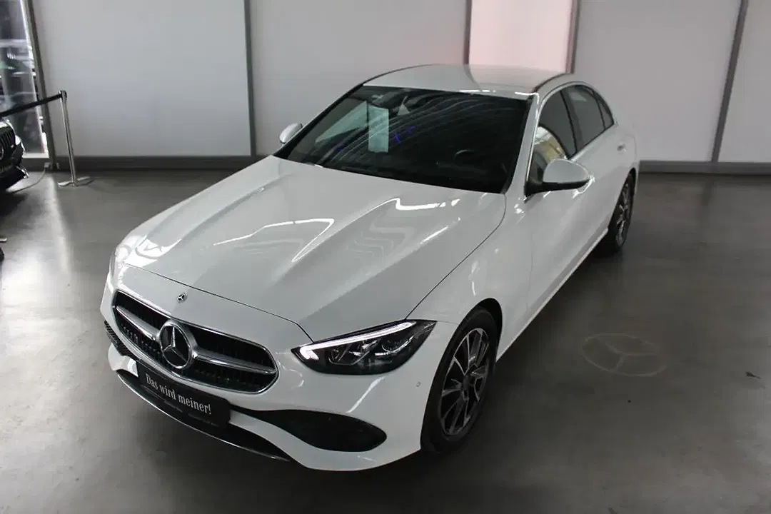 Mercedes-Benz C 220 MBUX Avantgarde - foto 1