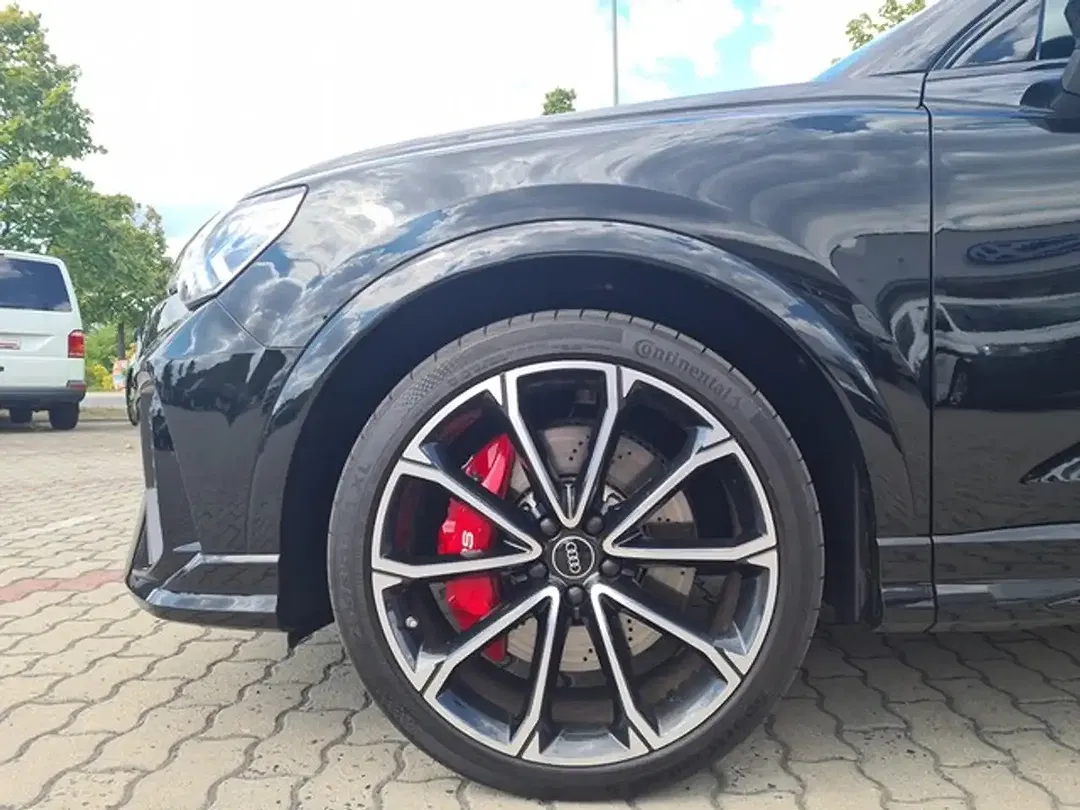 Audi RS Q3 S tronic quattro - Thumbnail 9