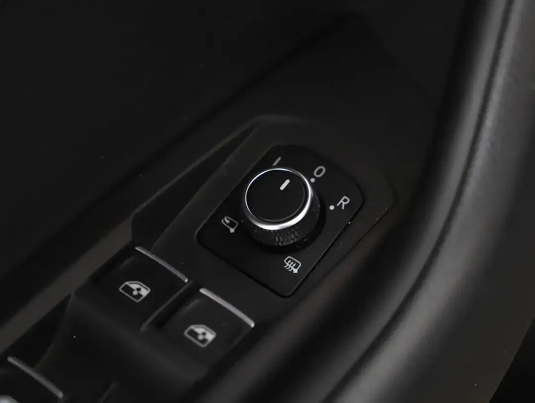 Volkswagen Touareg eHybrid 4Motion Elegance - Thumbnail 11