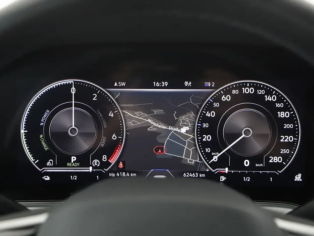 Volkswagen Touareg eHybrid 4Motion Elegance - Thumbnail 15