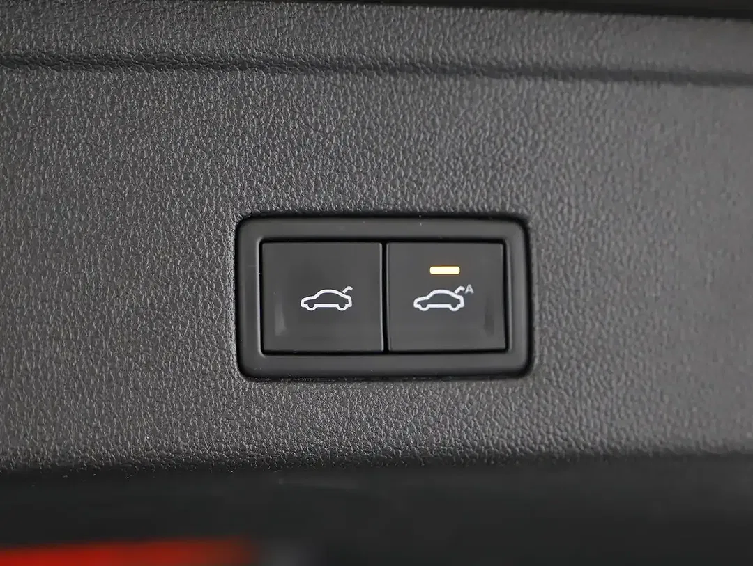 Volkswagen Touareg eHybrid 4Motion Elegance - Thumbnail 26