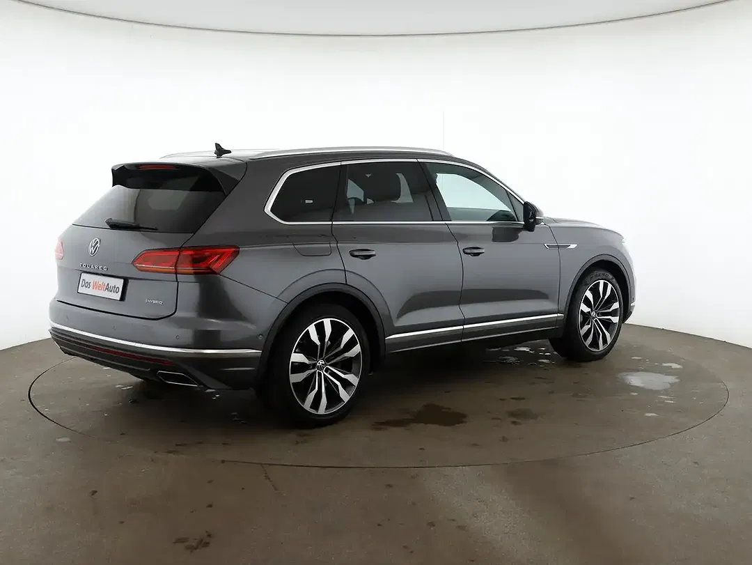 Volkswagen Touareg eHybrid 4Motion Elegance - Thumbnail 4