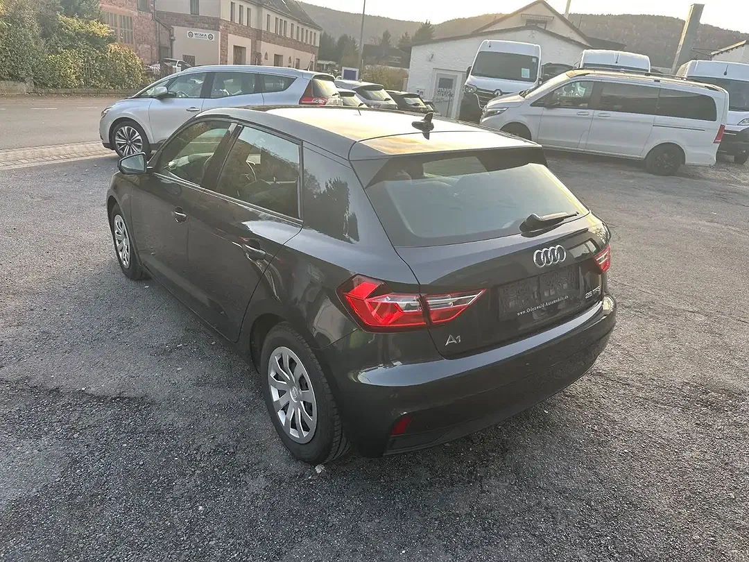 Audi A1 25 TFSI Sportback S line - Thumbnail 5