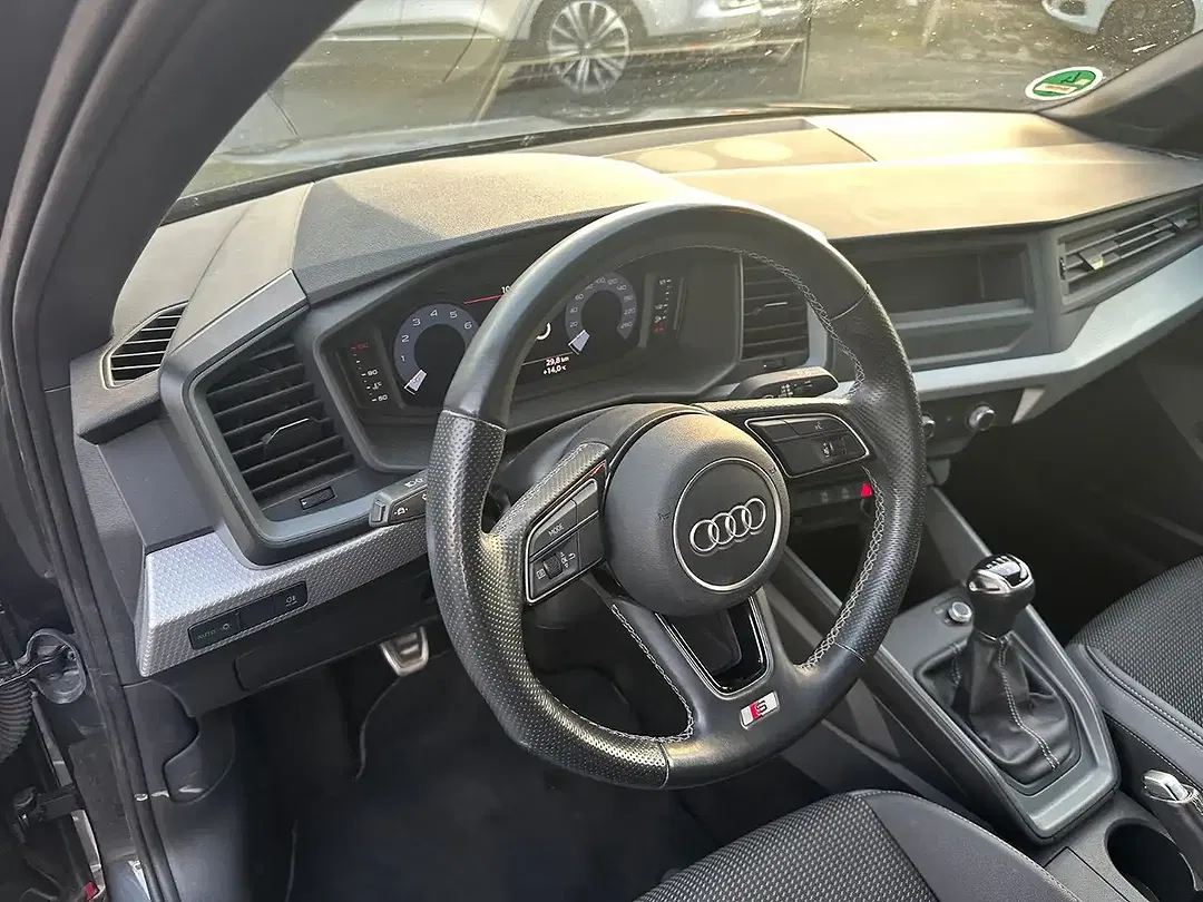 Audi A1 25 TFSI Sportback S line - Thumbnail 8