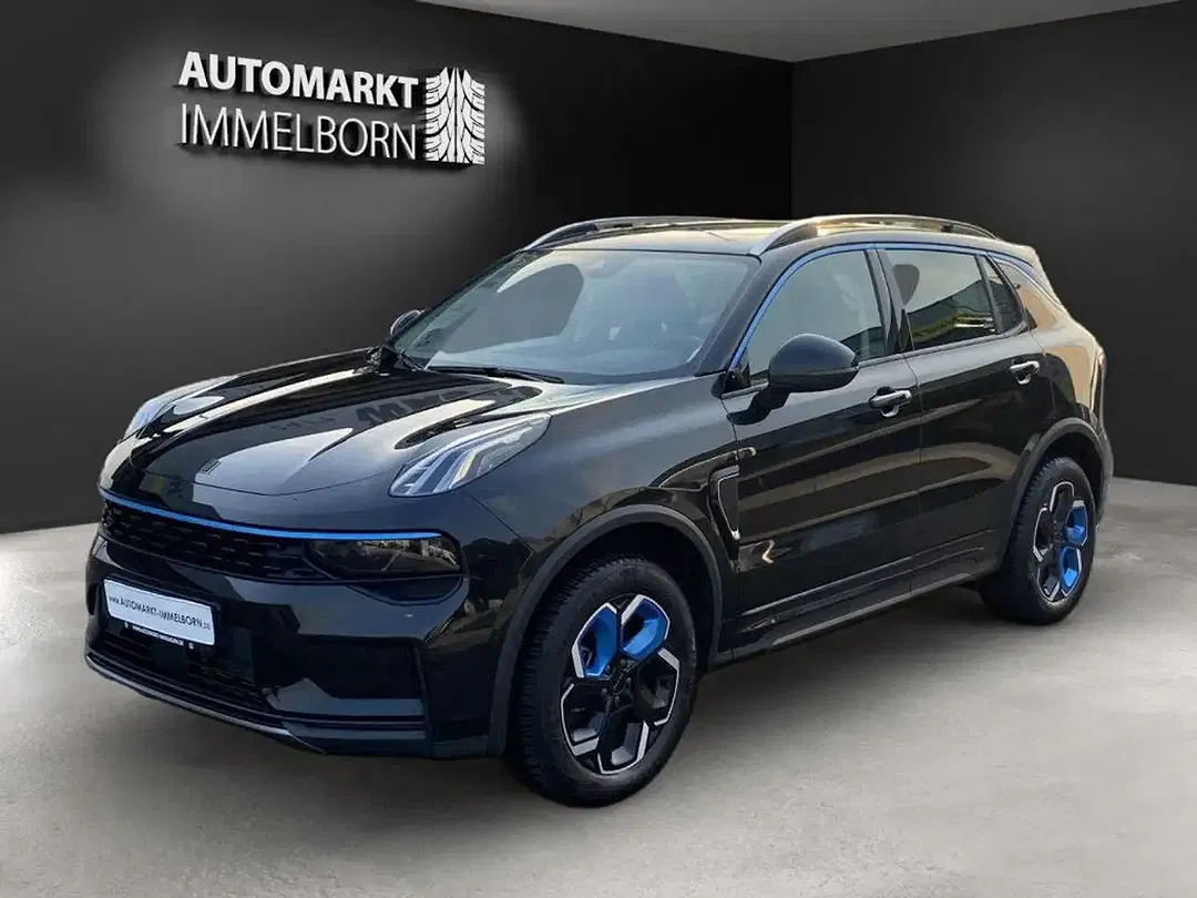 Lynk & Co 01 - Thumbnail 3