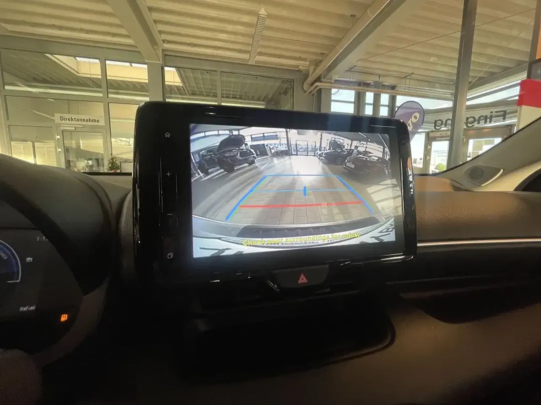 Toyota Yaris 1.5 Hybrid - Thumbnail 14