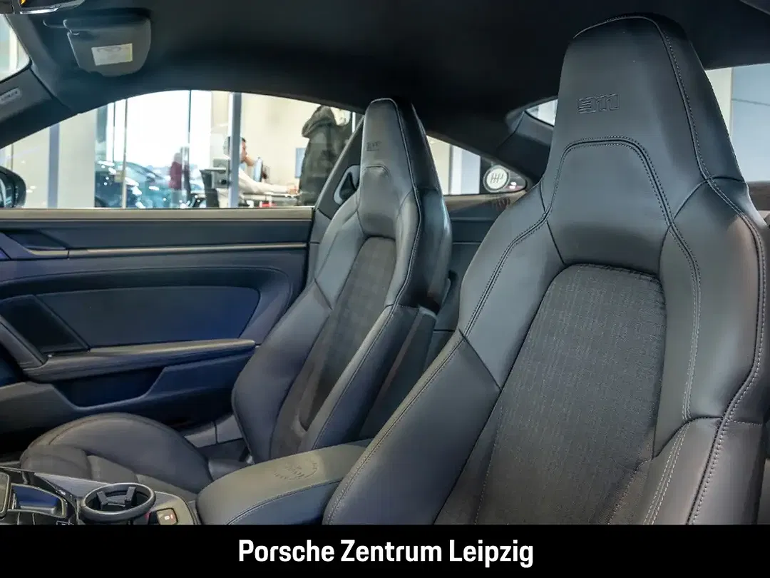 Porsche 992 Carrera T - foto 15