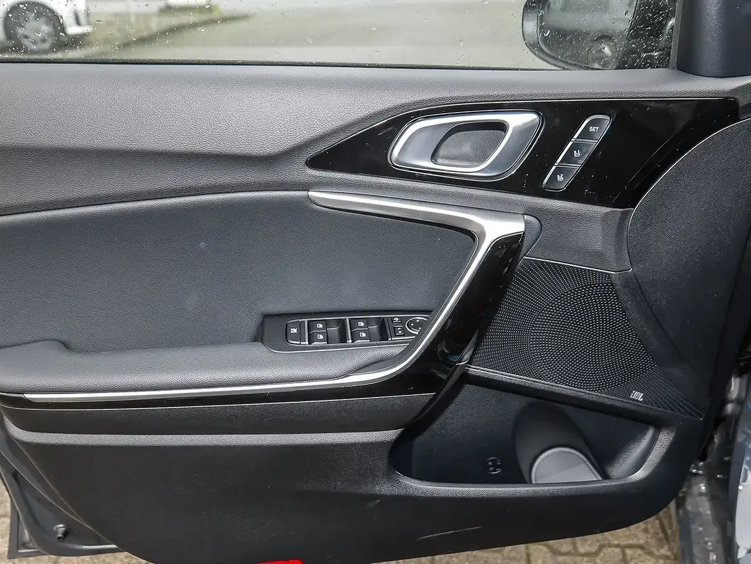 Kia Ceed / cee'd 1.5 T-GDI GT GT-Line - Thumbnail 13