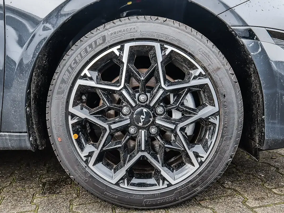 Kia Ceed / cee'd 1.5 T-GDI GT GT-Line - Thumbnail 4
