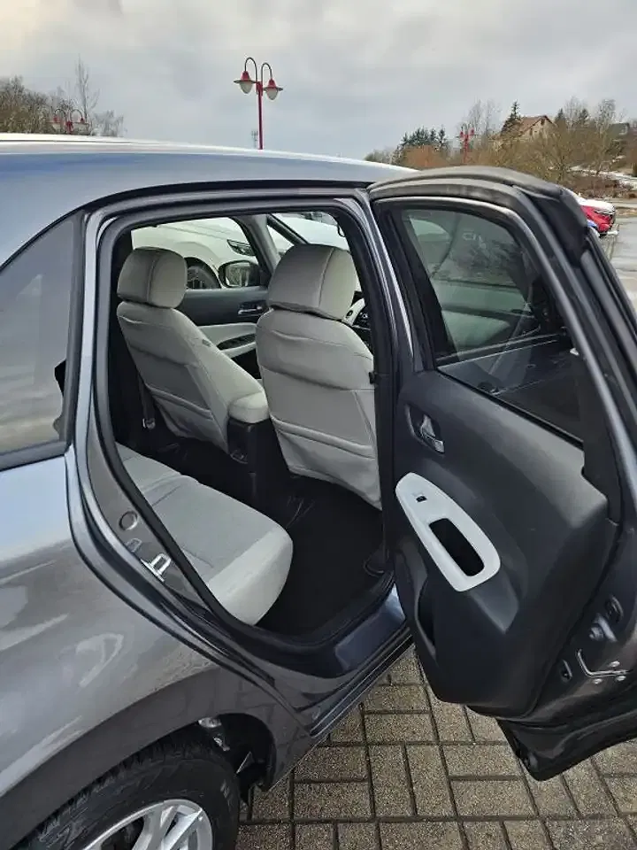 Honda Jazz 1.5 i-MMD Hybrid e-CVT Executive - foto 7