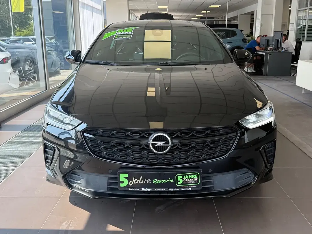 Opel Insignia 2.0 4x4 GSi - foto 2