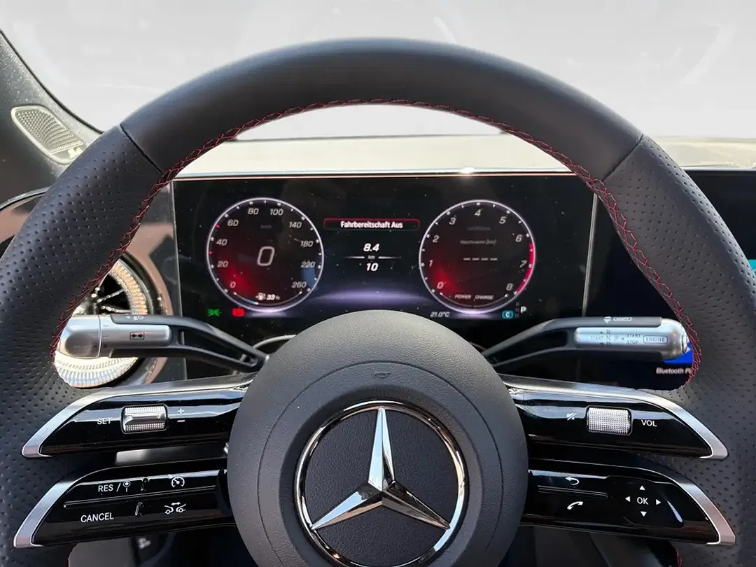 Mercedes-Benz CLA 220 AMG Line Night - Thumbnail 11