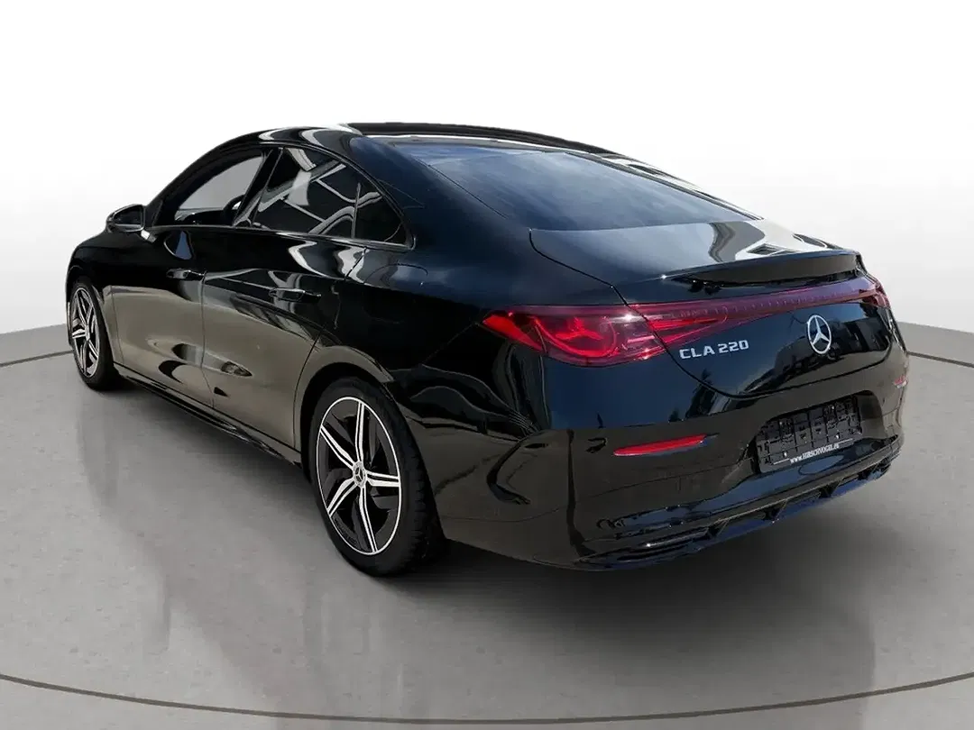 Mercedes-Benz CLA 220 AMG Line Night - Thumbnail 6
