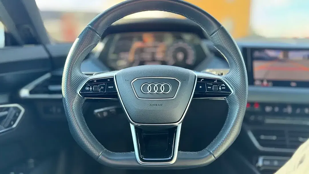 Audi e-tron GT quattro - Thumbnail 10