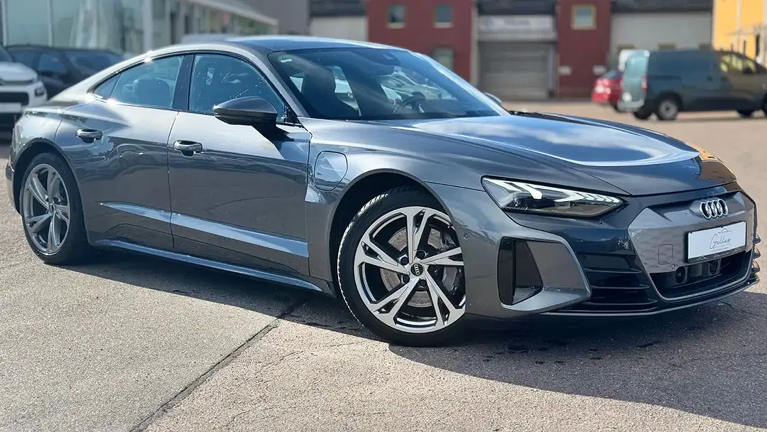Audi e-tron GT quattro - foto 2